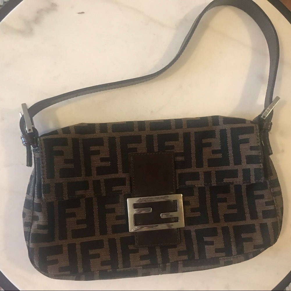 Authentic Fendi vintage Zucca Baguette (tobacco)